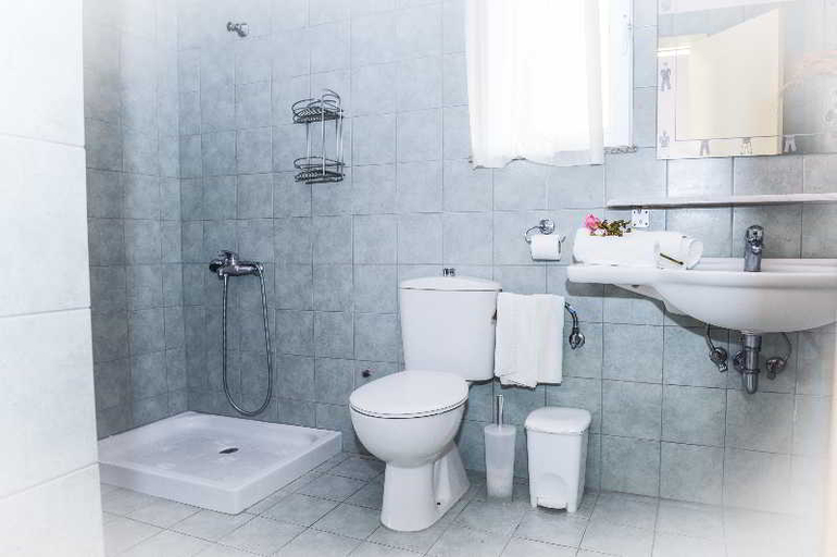 Bathroom, Pasalis Apartments, South Aegean
