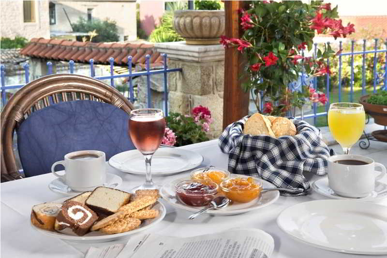 Food & Drinks 5, Stratos Hotel, Central Macedonia
