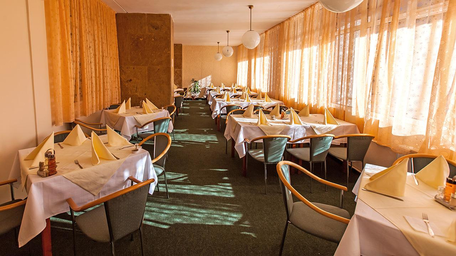 Food & Drinks 4, Mures Baile Felix, Sanmartin