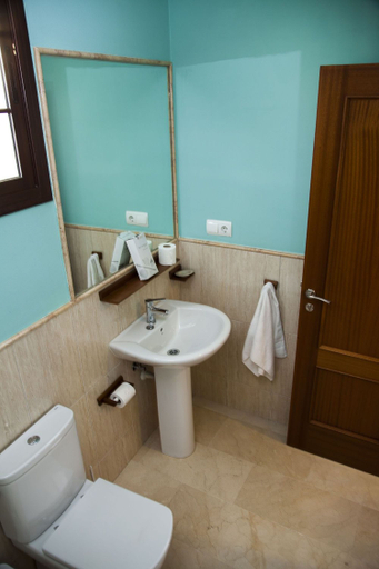 Bathroom 4, Rey de Sevilla Flats Macarena, Sevilla
