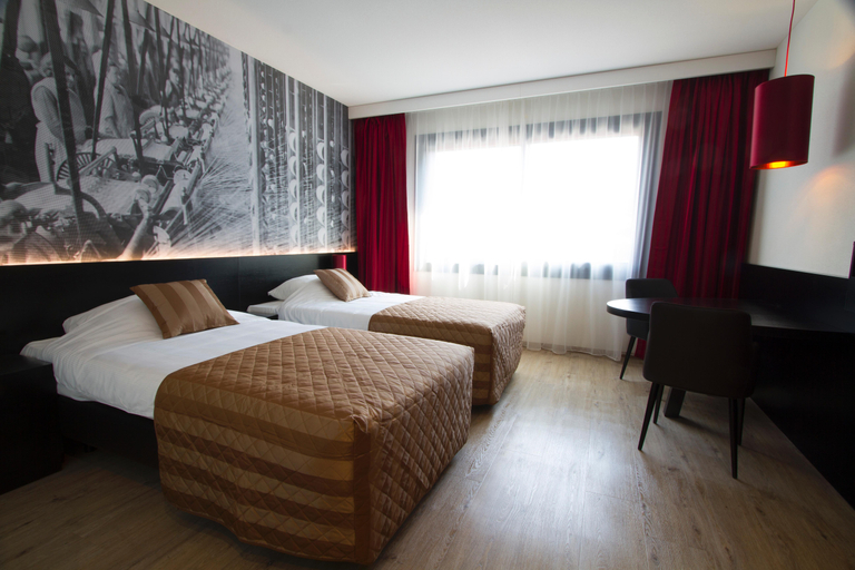 Bedroom 3, Bastion Hotel Tilburg, Tilburg