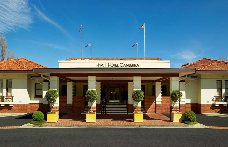 Exterior & Views 2, Hyatt Hotel Canberra, Canberra