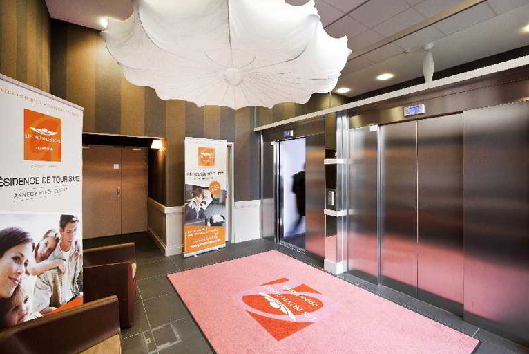 Public Area, Apparthotel Privilodges Carré de Jaude, Puy-de-Dôme