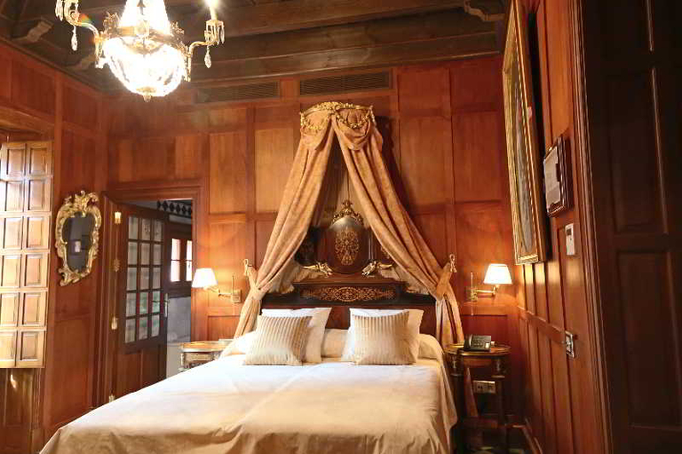 Bedroom 2, Ateneo Sevilla, Sevilla