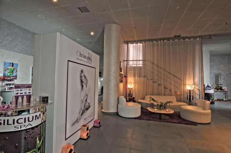 Public Area 4, Hotel Farah Tanger, Tanger-Assilah