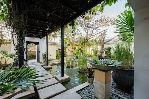 Suarti Resort Villas & Gallery, Gianyar