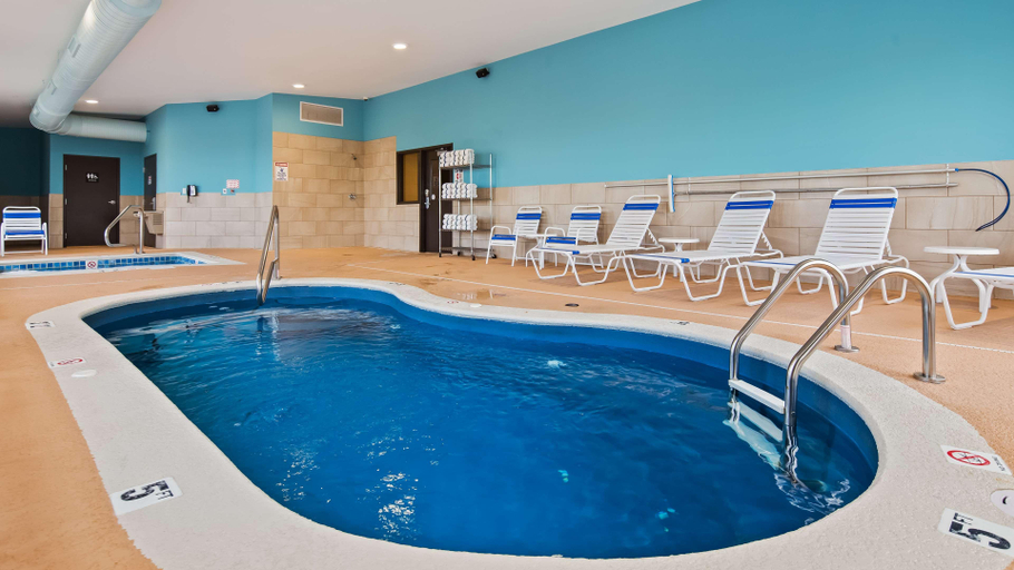 Sport & Beauty 5, Surestay Plus By Best Western Jasper, Dubois