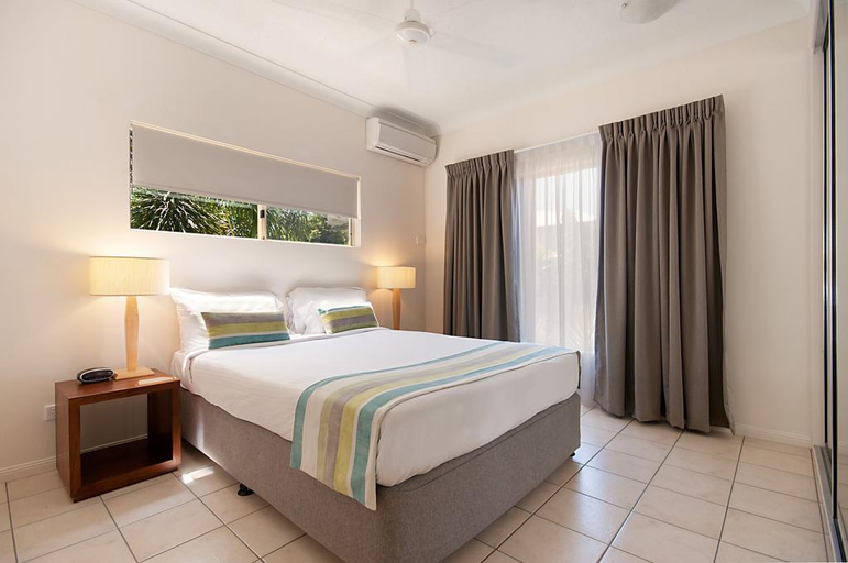 Bedroom 4, Central Plaza Port Douglas Apartments, Douglas