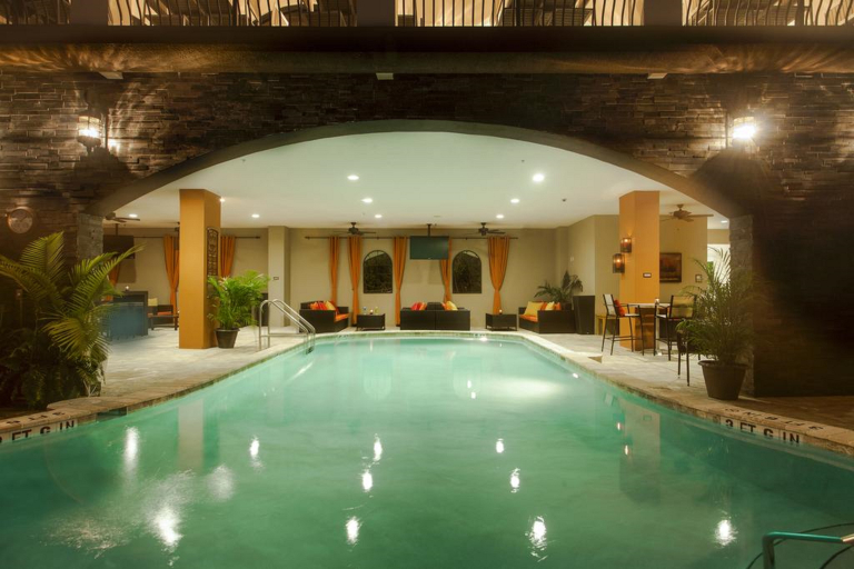Sport & Beauty 2, The Hotel Zamora, Pinellas