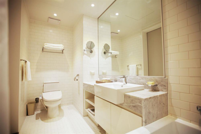 Bathroom 5, Hotel Sumorum, Seogwipo
