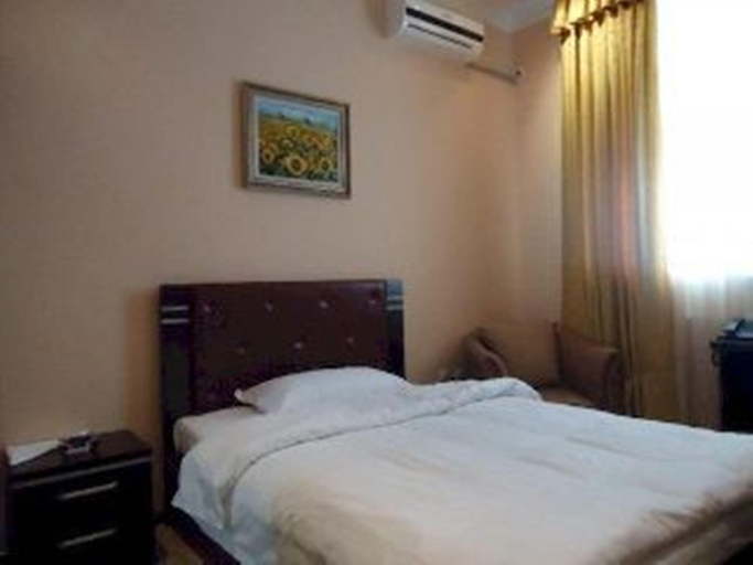 Bedroom 2, Grand Hotel Zarafshan In Fiez Navoi, Navbahor
