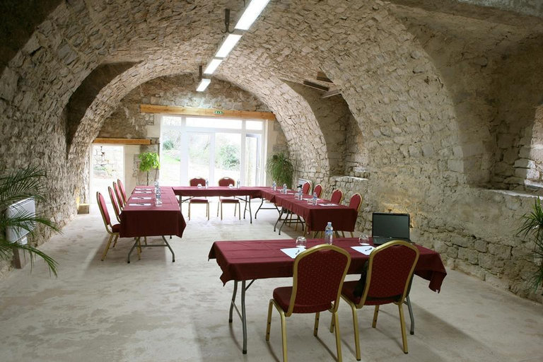 Food & Drinks 3, Domaine Saint Esteve, Aveyron
