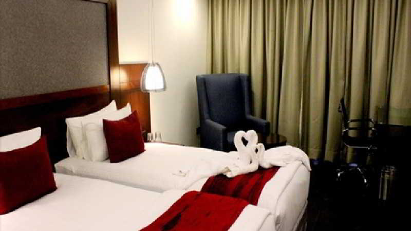 Bedroom 3, Citrus Hotel - Cunningham Road, Bangalore