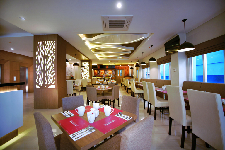 Food & Drinks 5, Favehotel Panakkukang (permanently closed), Makassar