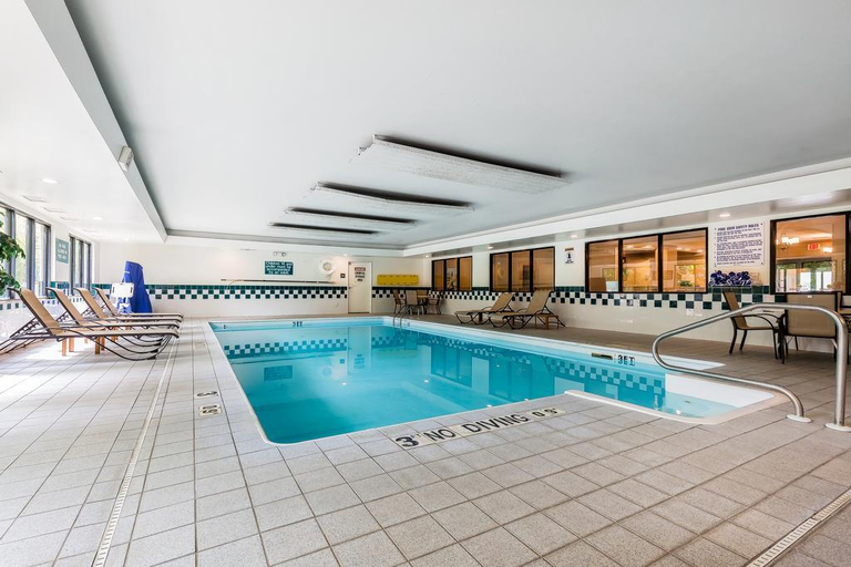 Sport & Beauty 3, Comfort Inn & Suites Mishawaka-South Bend, Saint Joseph