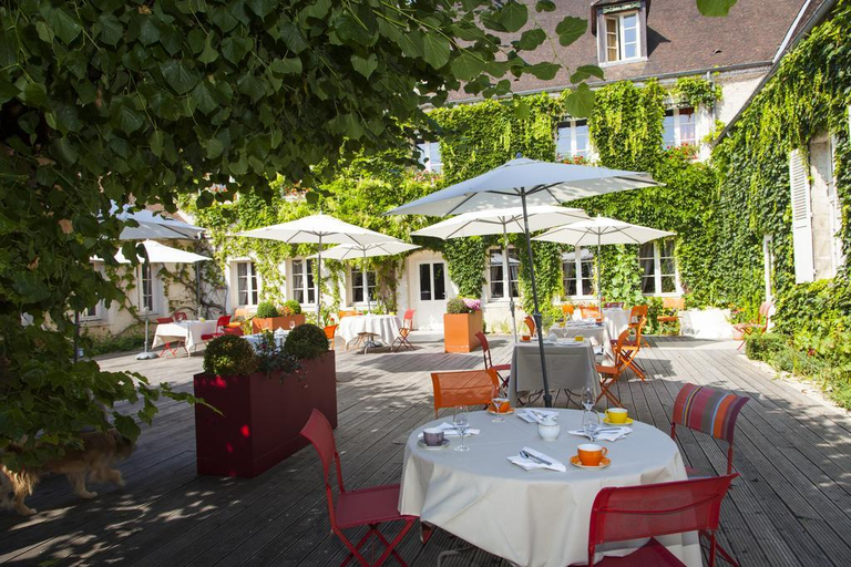 Food & Drinks 5, Hostellerie Des Clos, Yonne