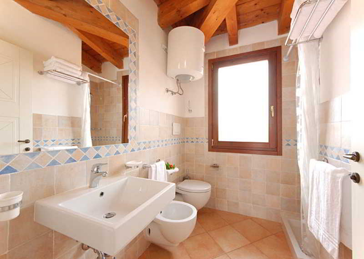 Bathroom 5, MClub Del Golfo, Sassari