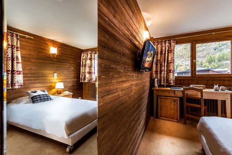 Bedroom 3, Les Cretes Blanches, Savoie