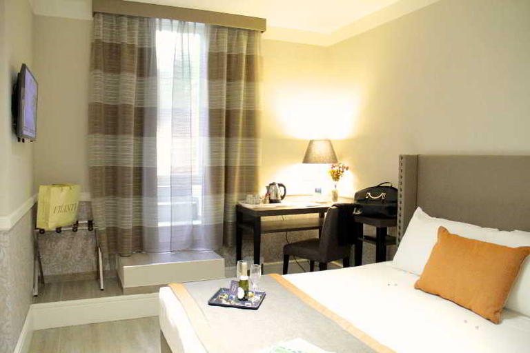 Bedroom 3, Fragrance St Peter Hotel, Roma