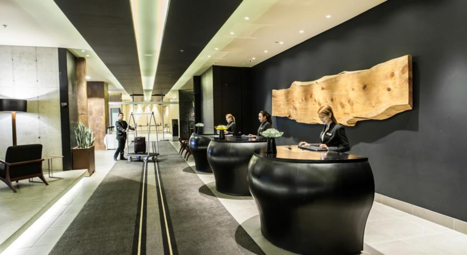 Public Area 4, Movich Buró 26, Santafé de Bogotá