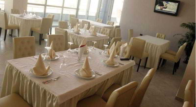 Food & Drinks 5, Aurelis Hotel, Tiranës
