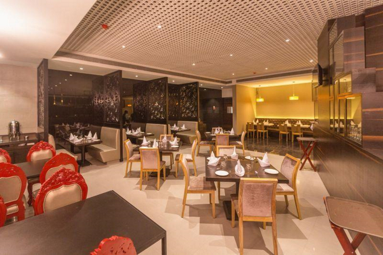 Food & Drinks 5, Hotel Satkar Grande, Thane