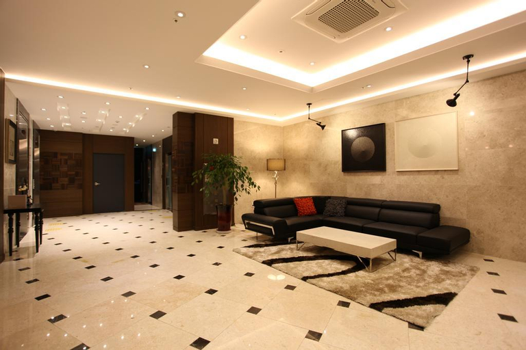 R.Lee Suite Hotel Ganseok, Bupyeong