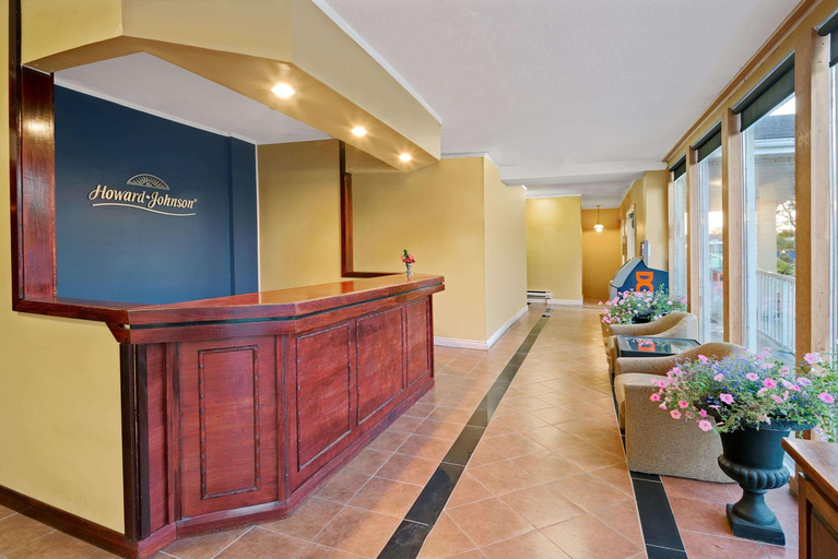Public Area 2, Howard Johnson by Wyndham Lindsay, Kawartha Lakes