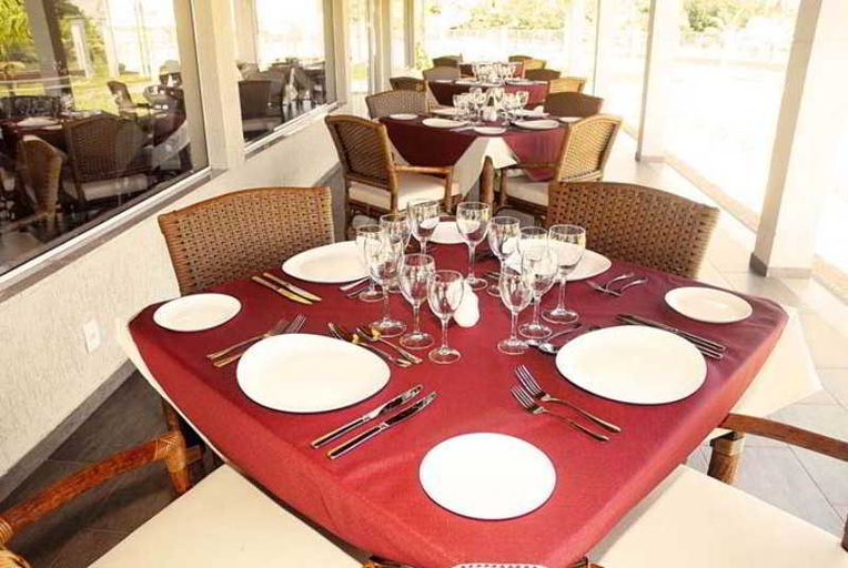 Food & Drinks 5, Resort Da Ilha, Sales