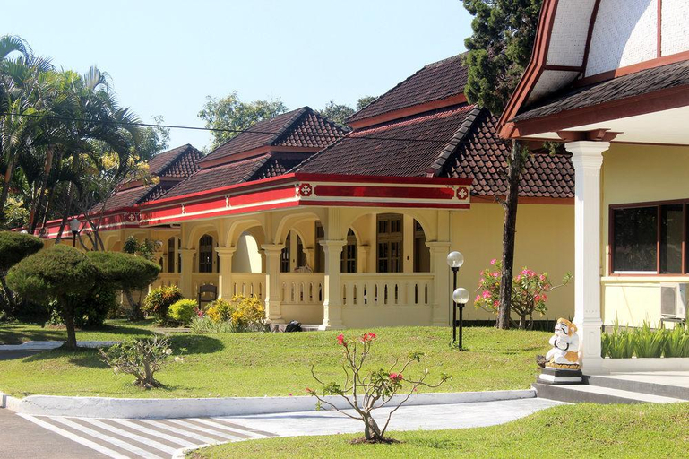 Exterior & Views 1, Graha Ayu Hotel Lombok, Lombok