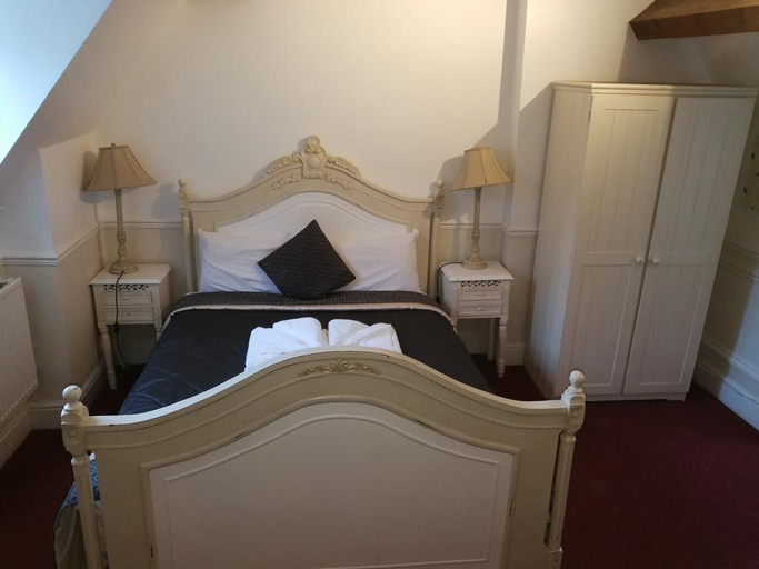 Bedroom 3, Crown Hotel Brackley, Northamptonshire