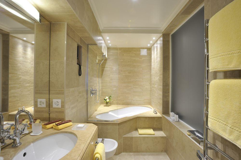 Bathroom 4, de la Cigogne, Genève