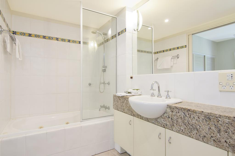 Bathroom 3, Mowbray By The Sea, Douglas