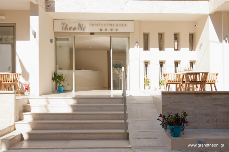 Public Area 2, Grand TheoNi Boutique Hotel & Spa, Ionian Islands