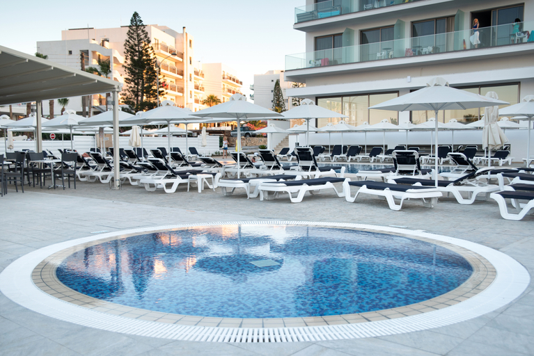 Sport & Beauty 2, Mandali Hotel