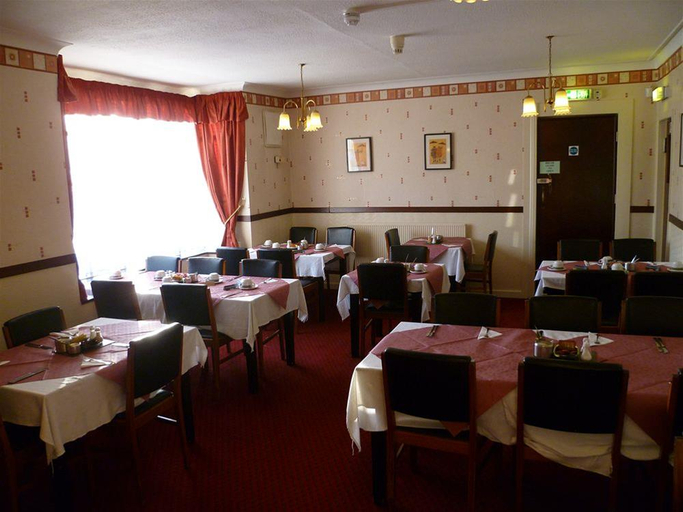 Food & Drinks, Rollason Wood Hotel, Birmingham