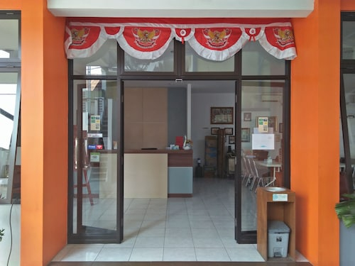 Netral Hotel Jombang, Jombang