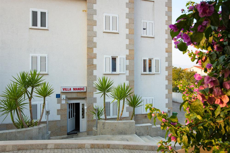 Exterior & Views 2, Downtown Private Rooms Mandic, Supetar