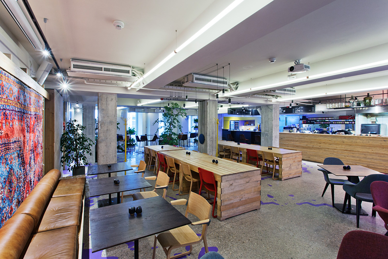 Public Area 2, Maverick Budapest Soho, Budapesti