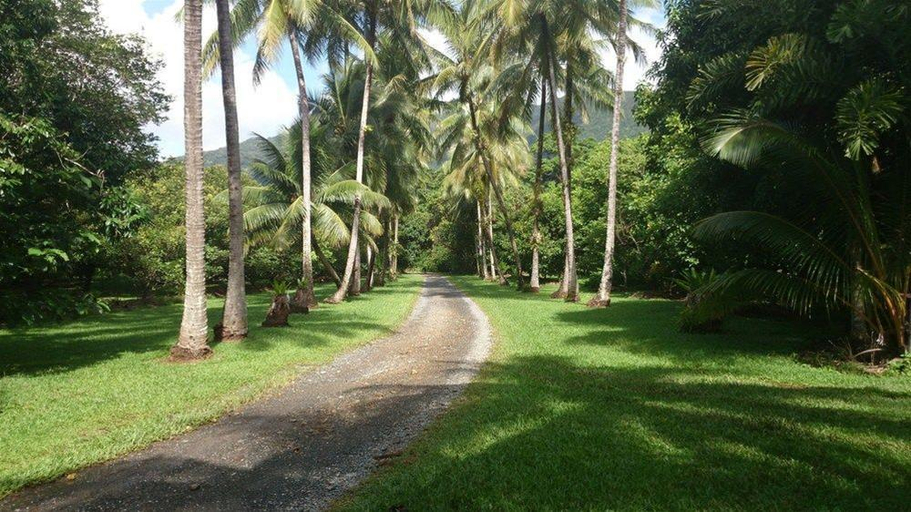 Exterior & Views 5, Cape Trib Farmstay, Douglas