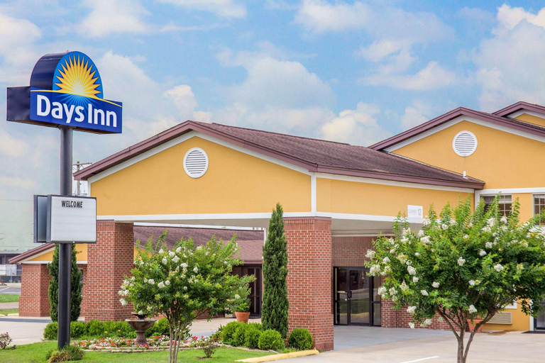 Days Inn by Wyndham Lake Village, Chicot