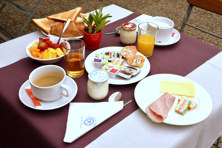 Food & Drinks 5, HOTEL KYRIAD ANNECY NORD - EPAGNY, Haute-Savoie
