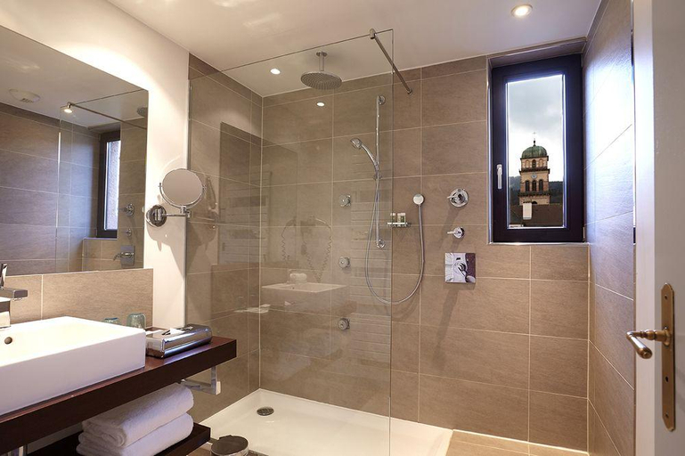 Bathroom 4, Le Chambard, Haut-Rhin