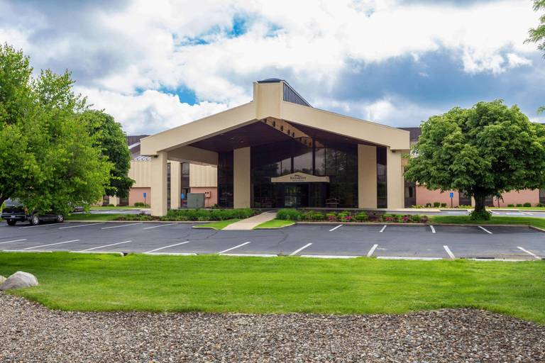 Exterior & Views 2, Baymont by Wyndham Elkhart, Elkhart