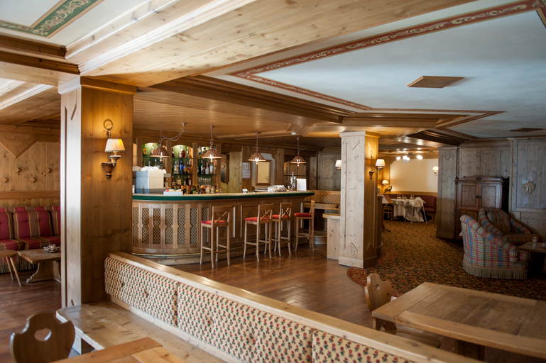 Food & Drinks 3, Swadeshi Hotel Perla, Trento