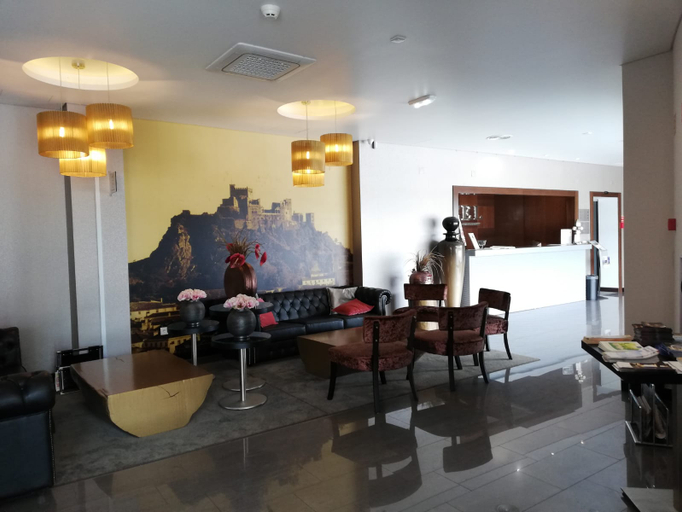Public Area 4, Lisotel, Leiria