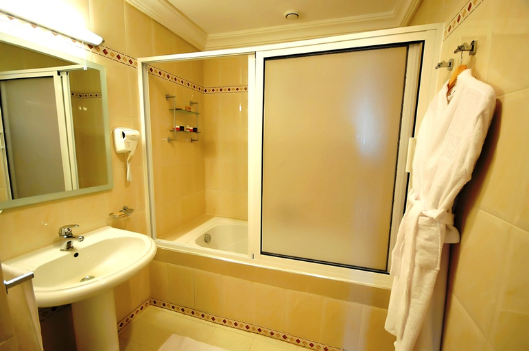 Bathroom, Appart-Hotel Le RIO, Tanger-Assilah