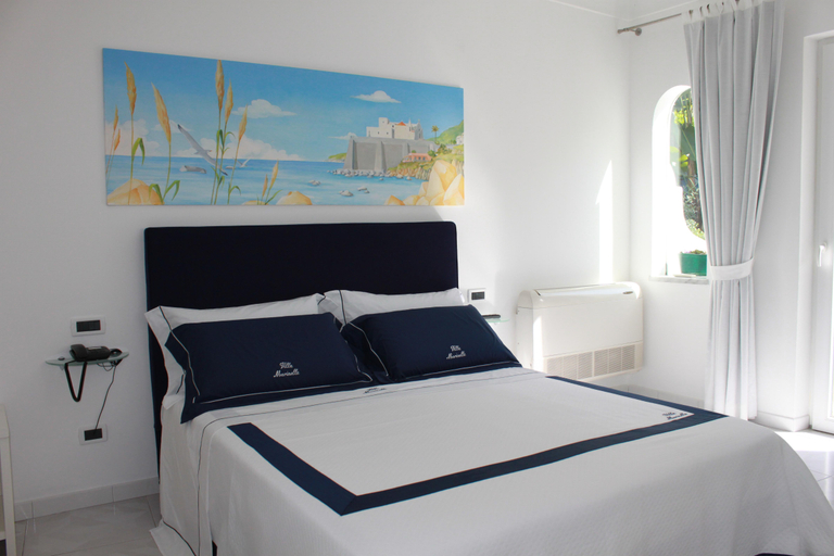 Bedroom 4, Villa Marinella, Napoli