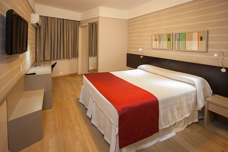 Bedroom 2, Momax Hotel, Marília