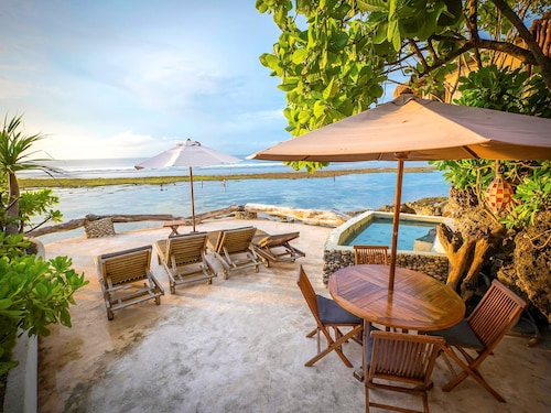 Rock 'n Reef Hotel, Badung